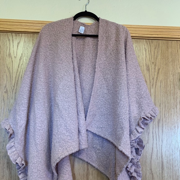 Shawl - Picture 2 of 2